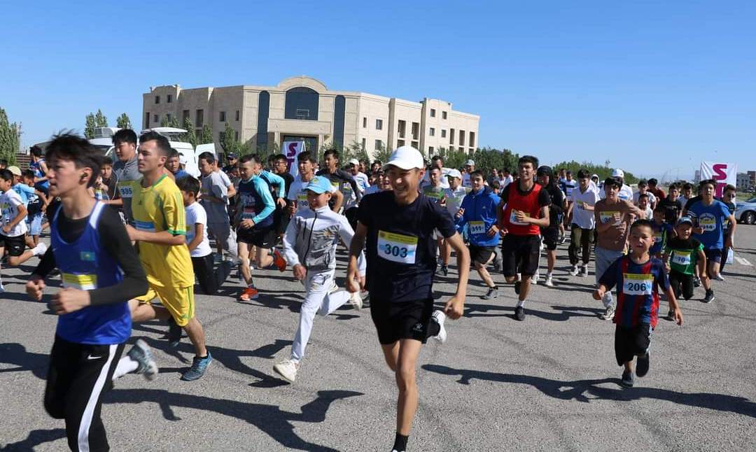 Түркістанда «Менің туым — менің отаным!» атты жүгіру марафоны өтті