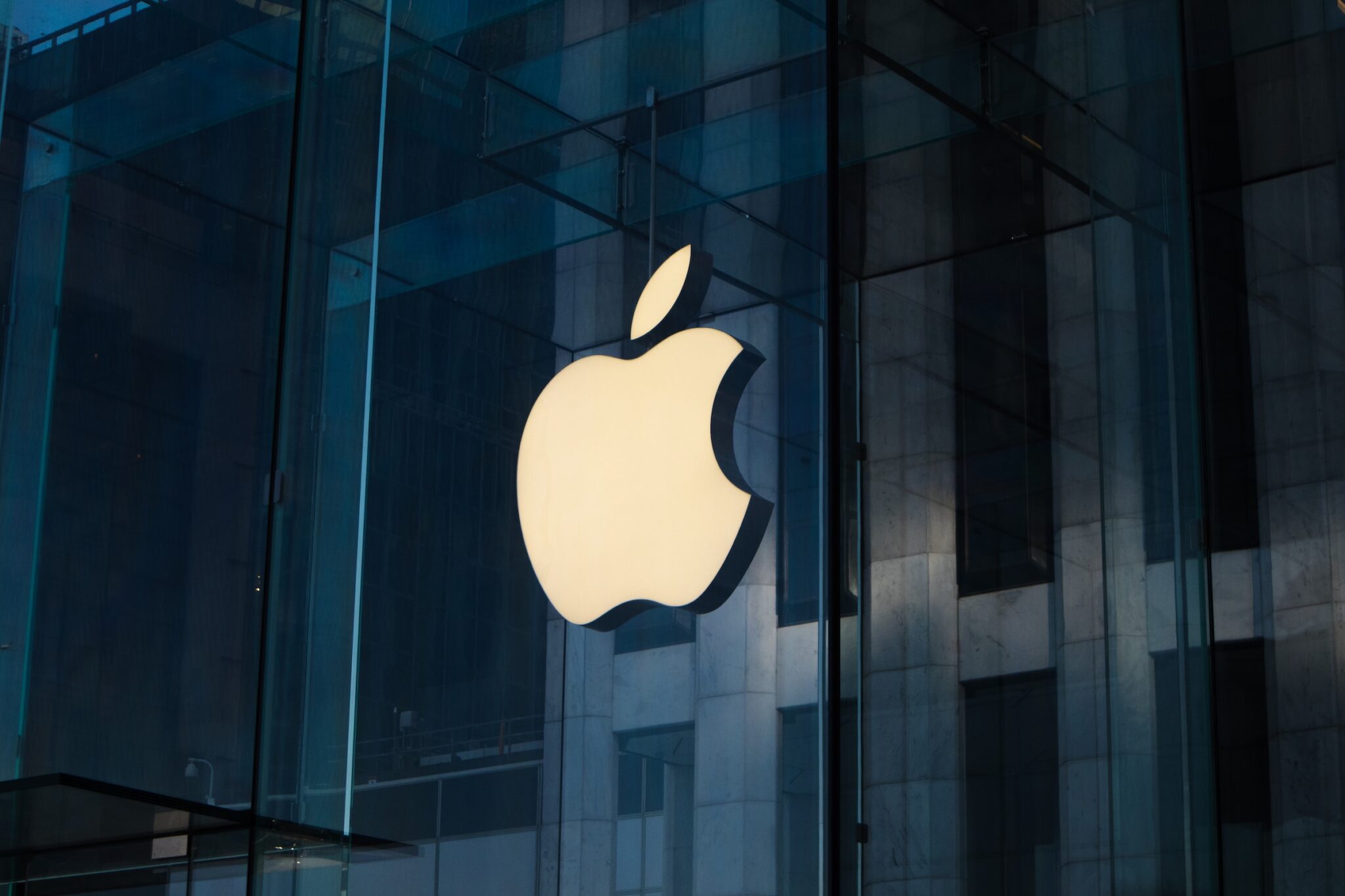 Apple компаниясы 21 жасанды интеллект стартаптарын сатып алған
